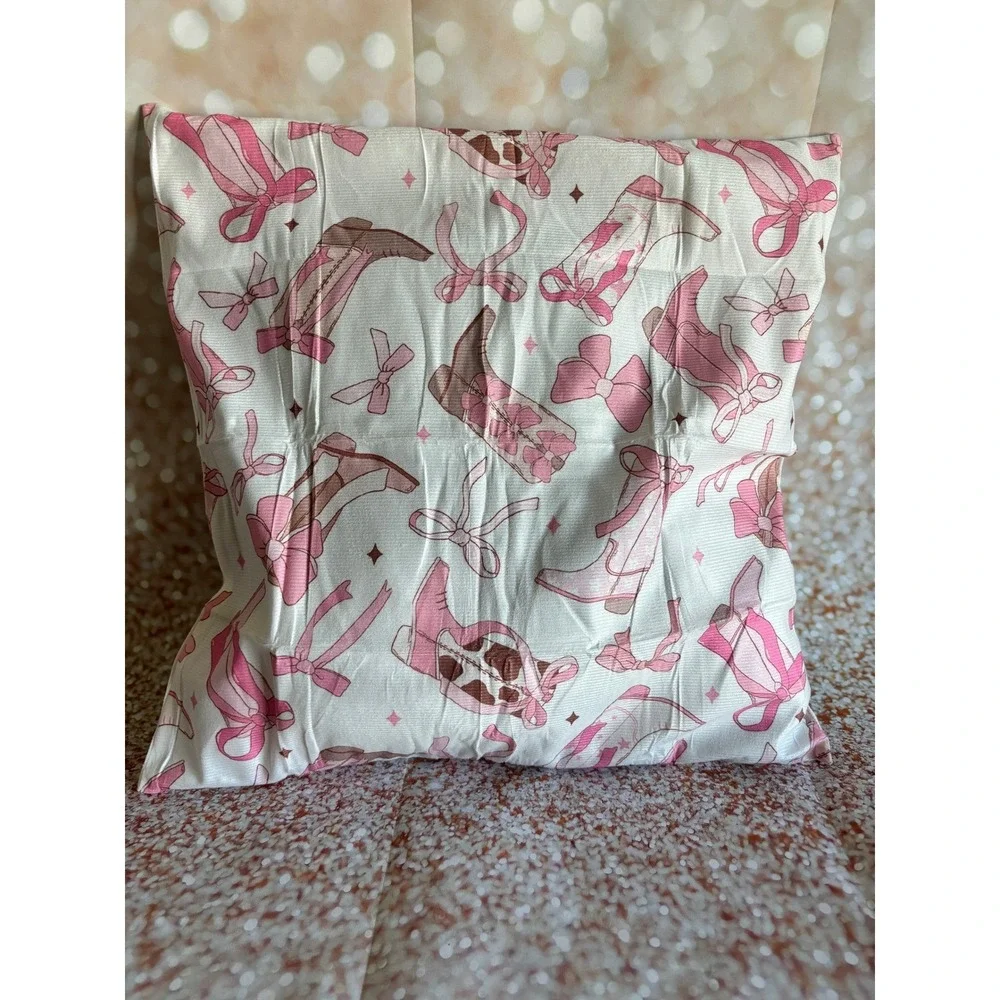 Pink Coquette Cowgirl Cowboy Boots Bows‎ Decorative Pillow Cover 18x18